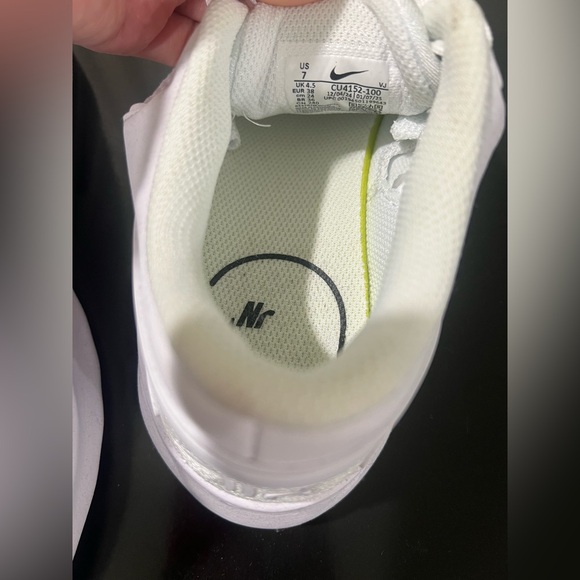 Nike Classic White Athletic Shoes - Picture 4 of 6